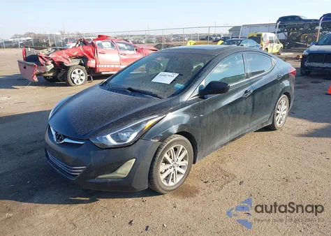 2015 Hyundai Elantra Se z USA, uszkodzony, nr VIN 5NPDH4AE9FH552300